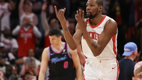 “倡棋杯第十九届预选赛首轮开战，唐韦星、陆敏全等名将顺利晋级”