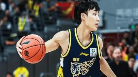 拜仁已与沃尔特马德达成合作，球员合同无解约条款